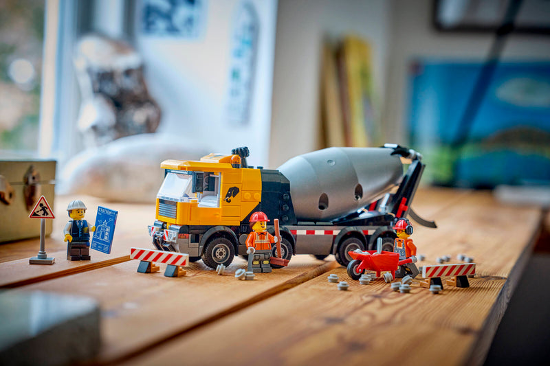 LEGO City Cement Mixer construction toy 371 pieces, imported from the UK