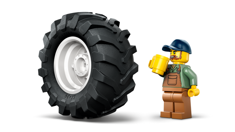 LEGO City Farm Tractor building set 204 pieces - British product