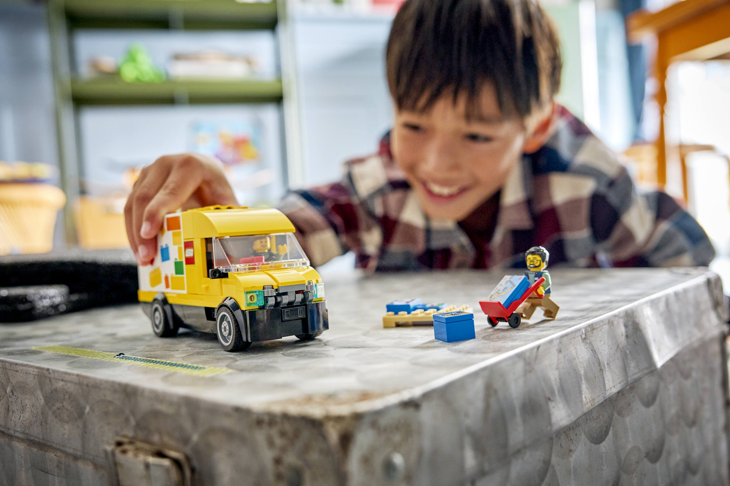 LEGO Van 60500 building kit delivery truck (British brand)