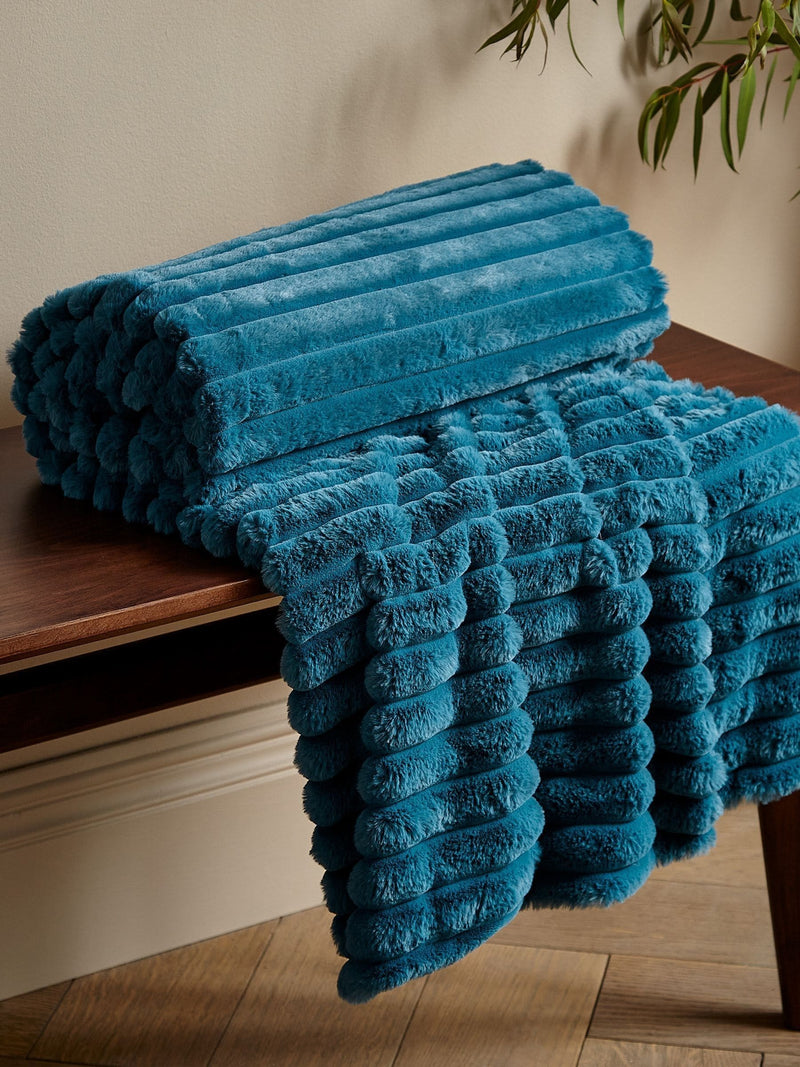 Catherine Lansfield Teal Soft and Cosy Ribbed Faux Fur Throw