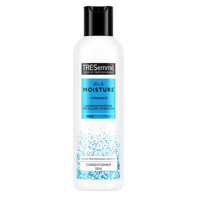 Tresemme Rich Moisture Conditioner   300ml GOODS M&S   