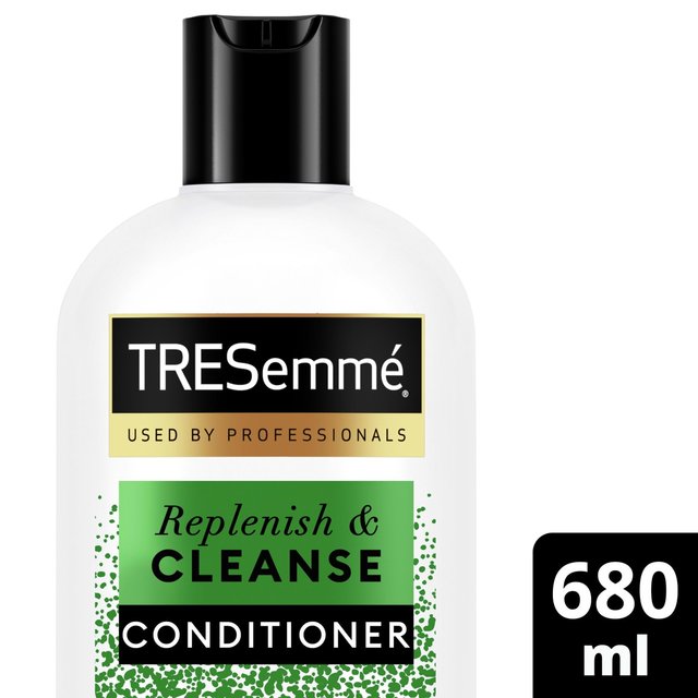 Tresemme Replenish & Cleanse Conditioner   680ml