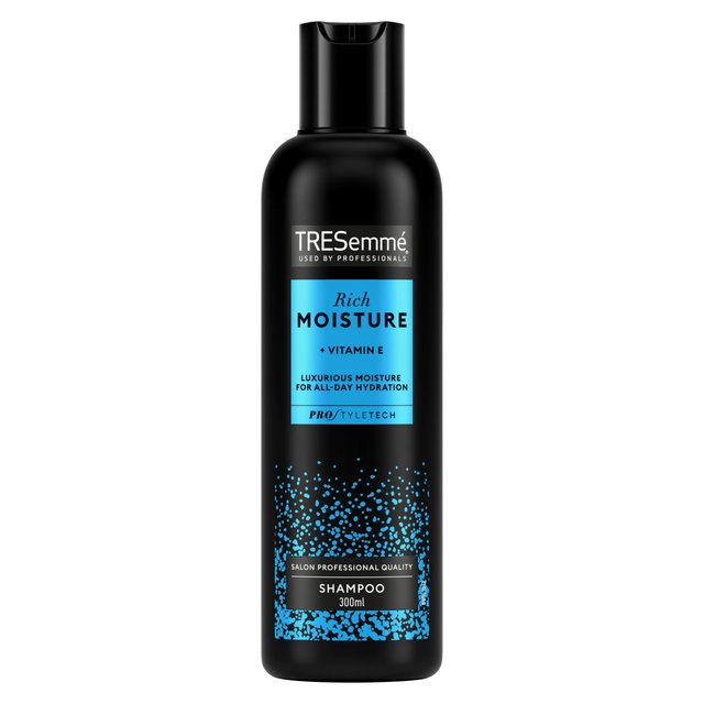 Tresemme Rich Moisture Shampoo   300ml GOODS M&S   