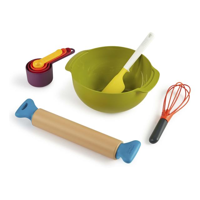 Joseph Joseph Toy Essential Baking Set