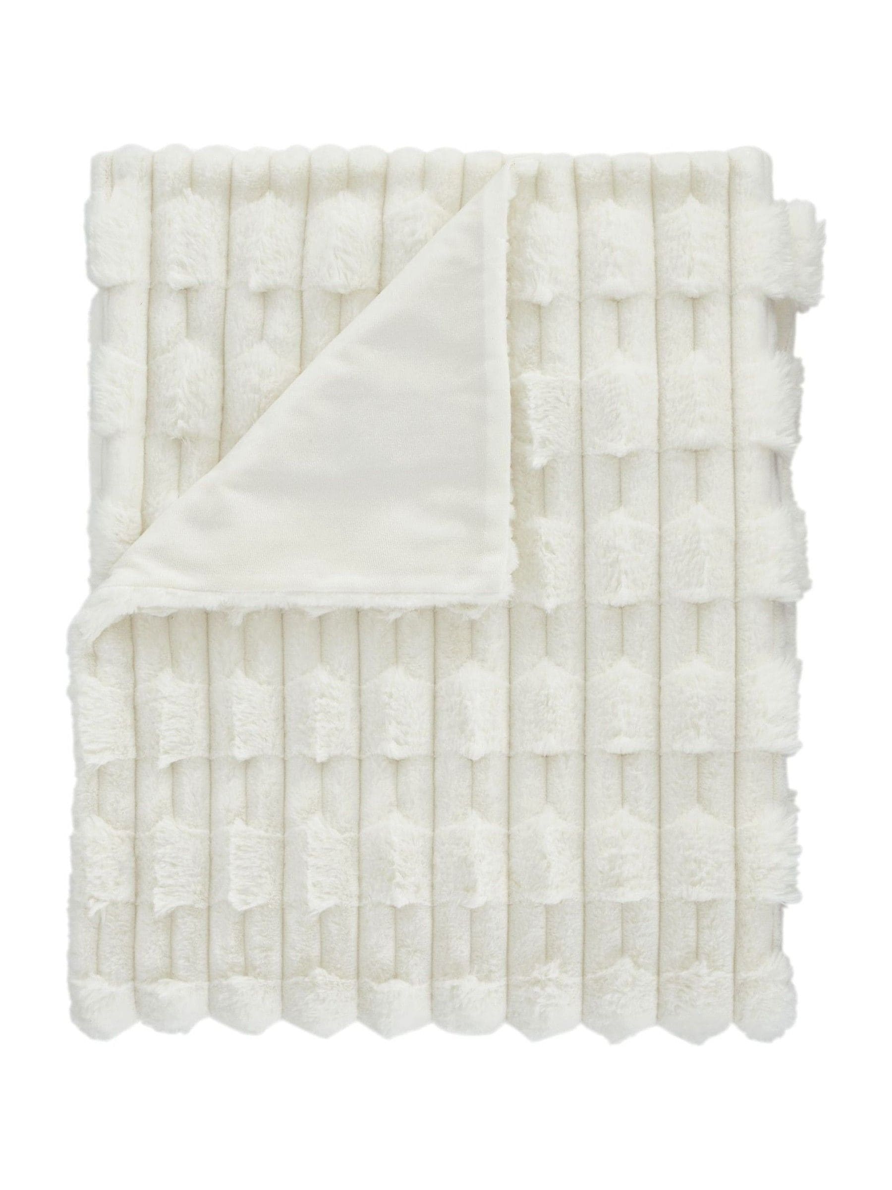 Bianca cream carved faux fur throw 150x200cm - British product