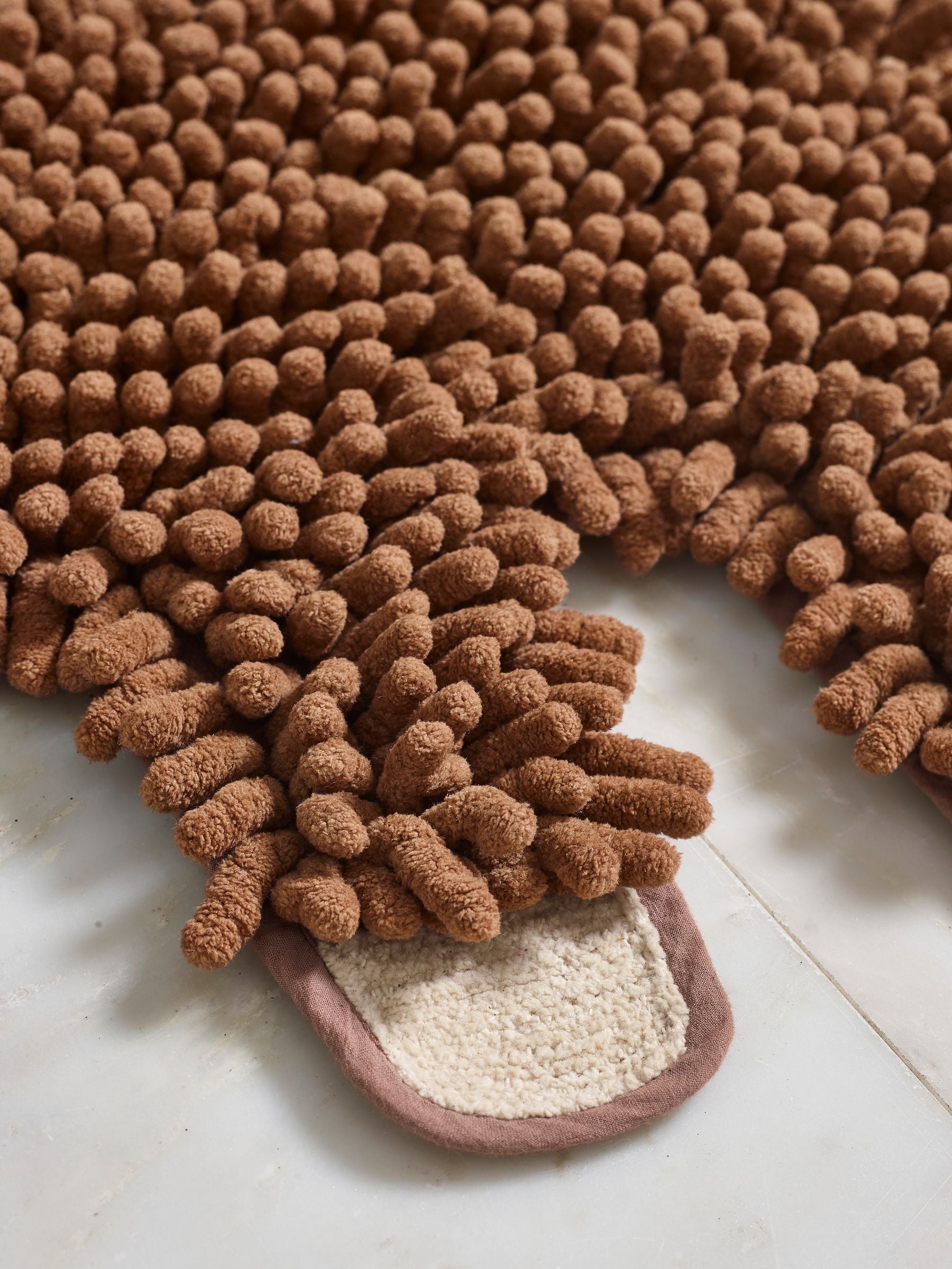 Hamish plush bobble shaped bath mat 70x66cm (British brand)