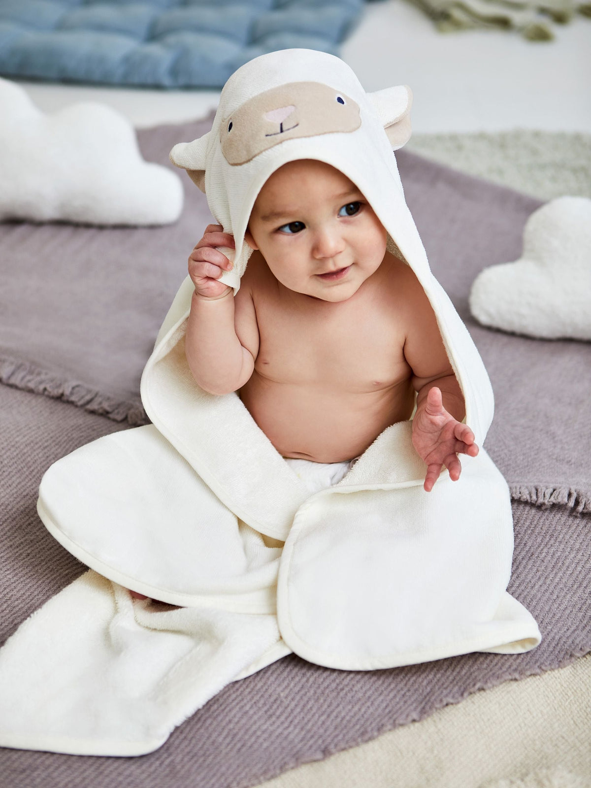 JoJo Maman Bébé Green Dino Character Hooded Towel 75 x 75cm