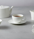 Wedgwood Gio 7-piece tea set (British brand)