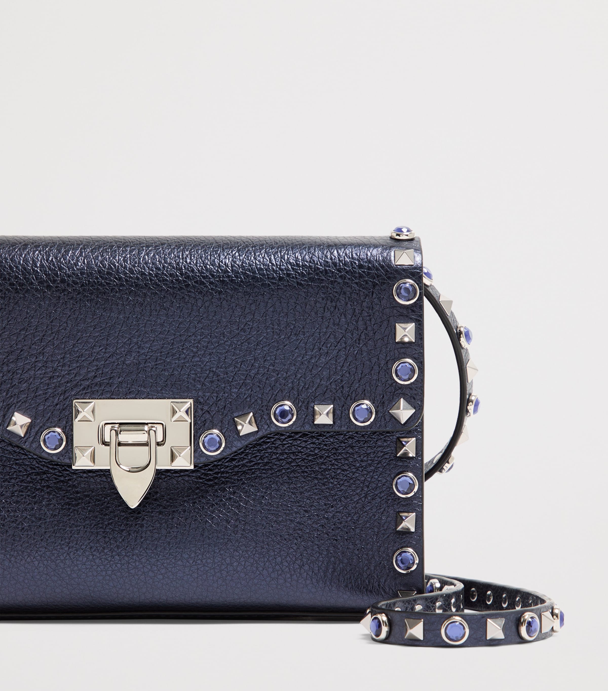 Valentino Garavani Rockstud Spike shoulder bag in calfskin, UK version