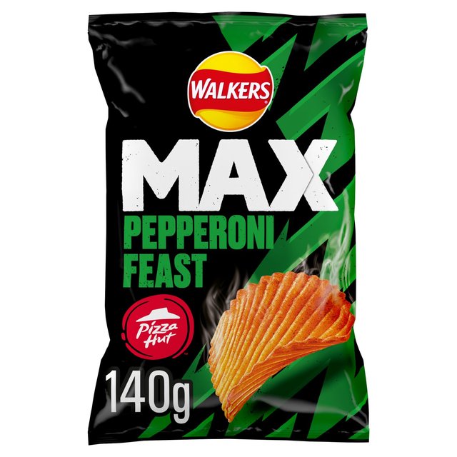 Walkers Max Pizza Hut Pepperoni Feast Sharing Crisps   140g GOODS M&S   