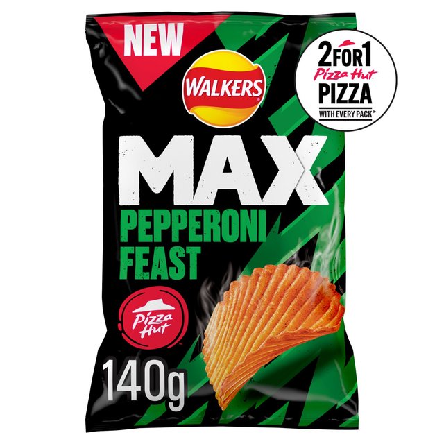 Walkers Max Pizza Hut Pepperoni Feast Sharing Crisps   140g GOODS M&S   