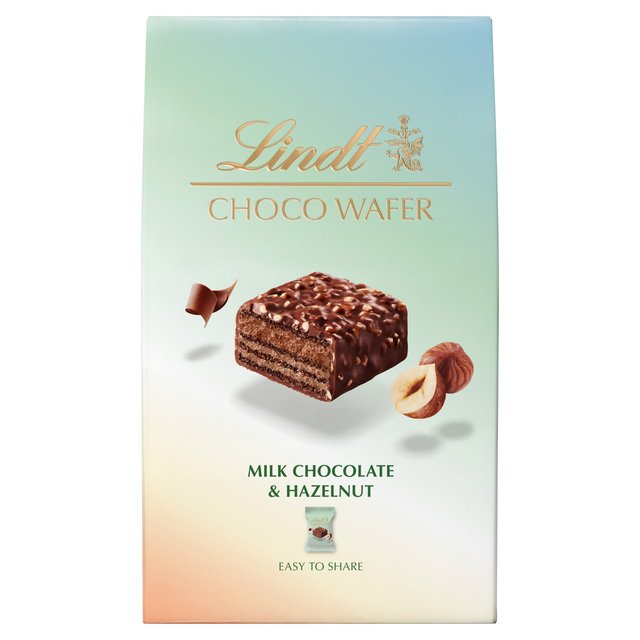 Lindt CHOCO WAFER Milk Chocolate & Hazelnut Sharing Box   135g