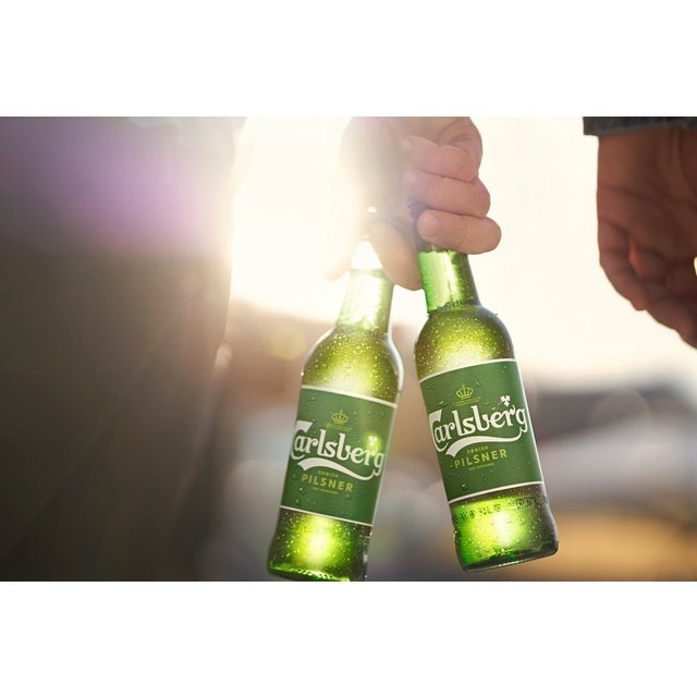 Carlsberg Pilsner Danish Lager Beer Bottles   24 x 330ml GOODS M&S   