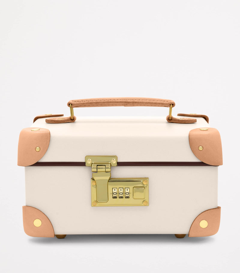 Globe-Trotter Safari jewellery case, UK version