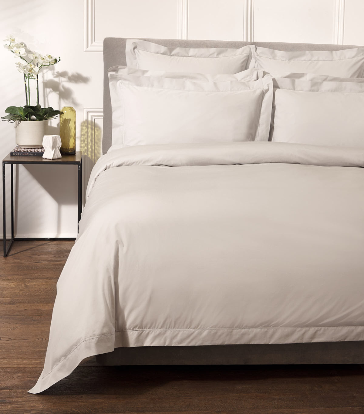 Harrods of London single flat sheet 180cm x 260cm, UK version
