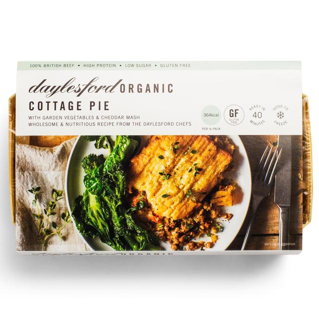 Daylesford Organic Cottage Pie   680g GOODS M&S   