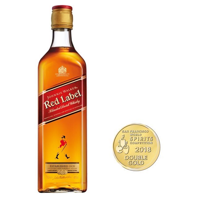 Johnnie Walker Red Label Blended Scotch Whisky   70cl GOODS M&S   