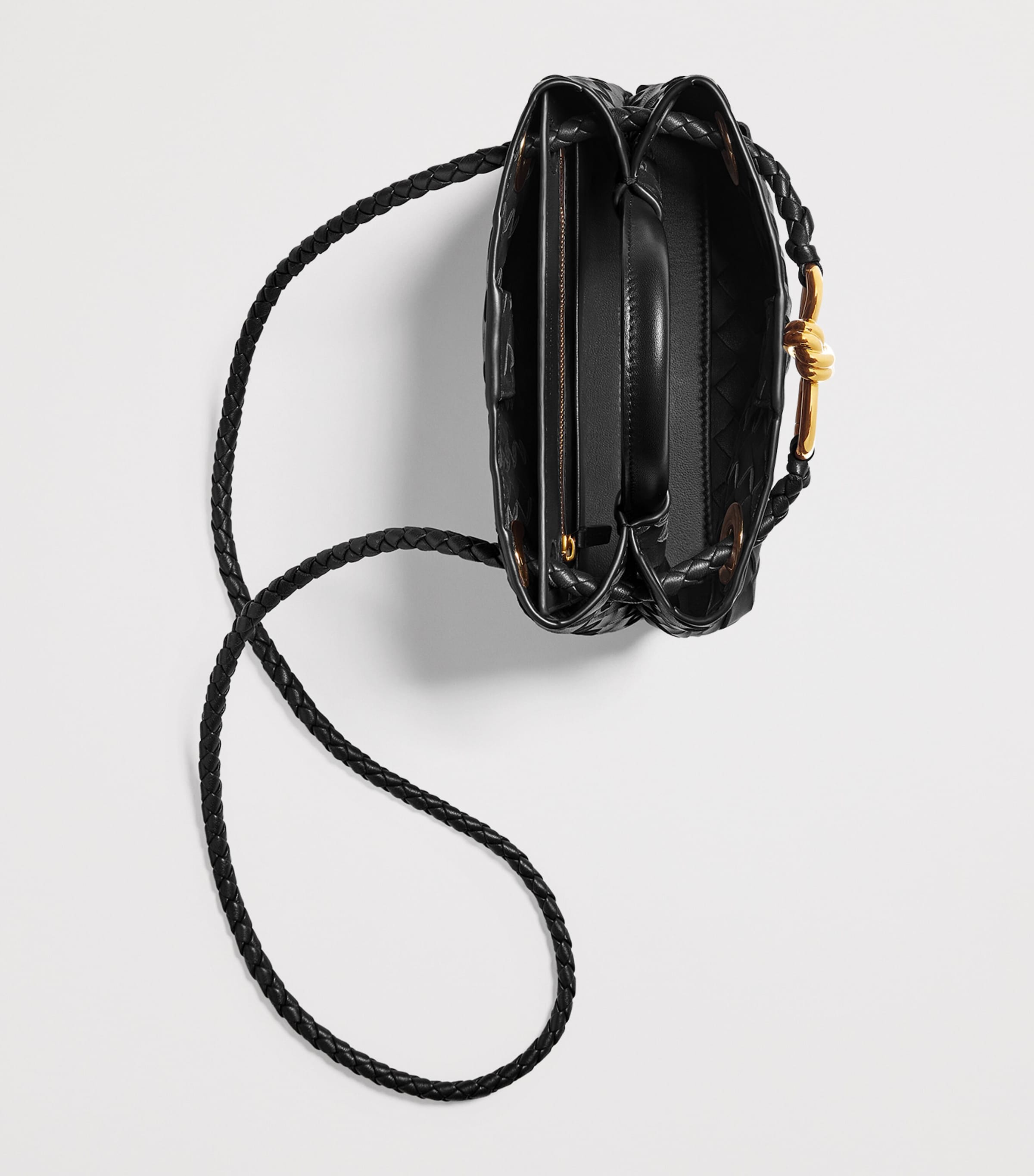 Bottega Veneta mini Andiamo top-handle bag - British product