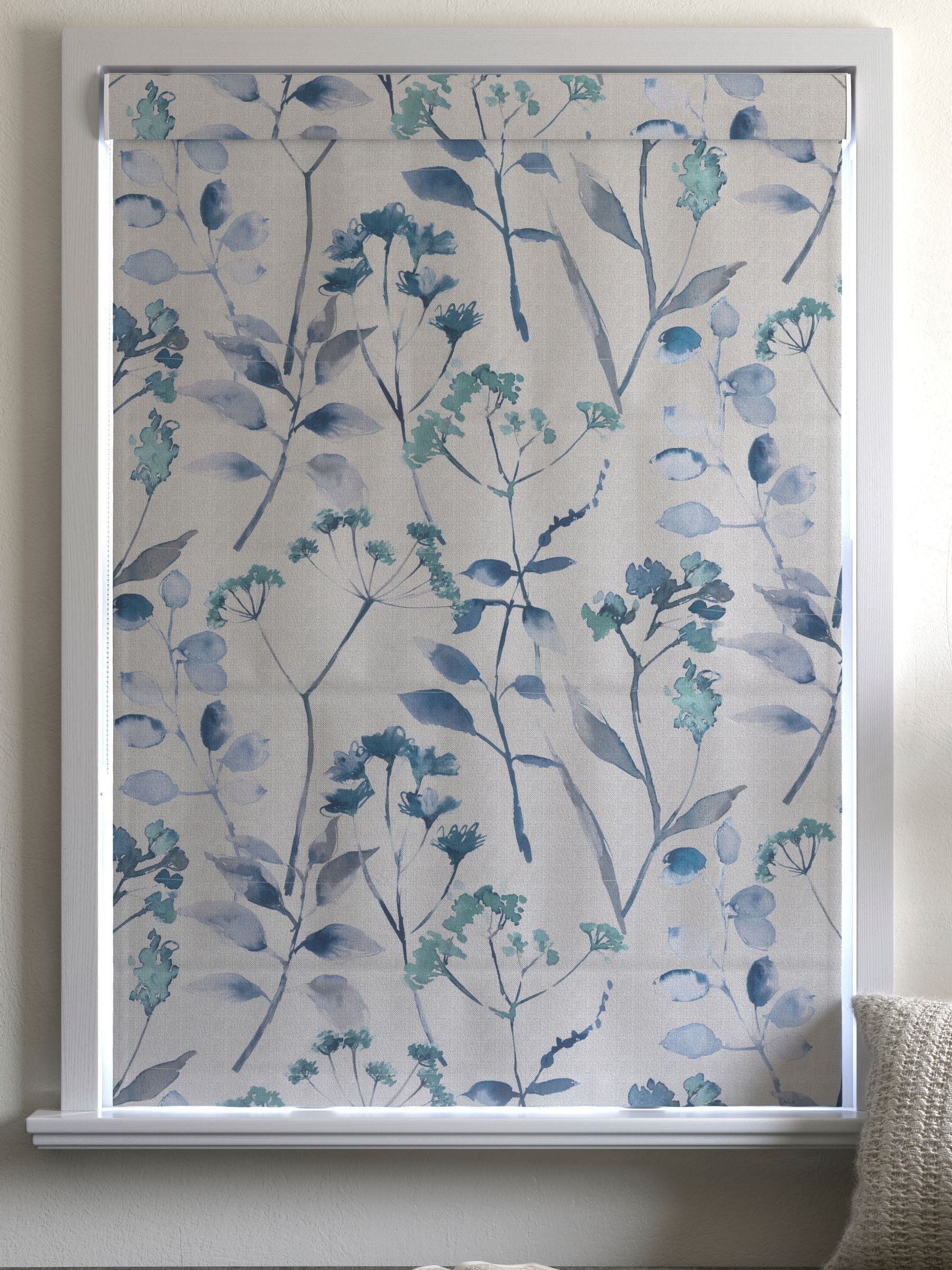 Blue Isla floral Roman blind 100% cotton (British brand)