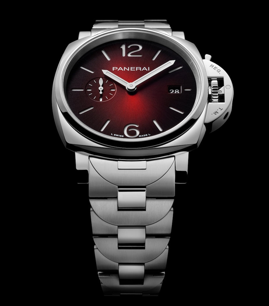 Panerai Luminor Due watch 42mm, UK version