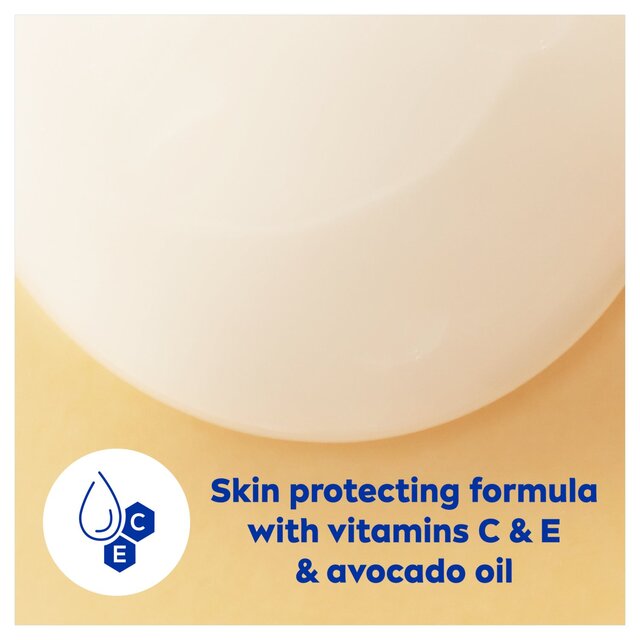 NIVEA Orange & Avocado Oil Shower Cream    500ml