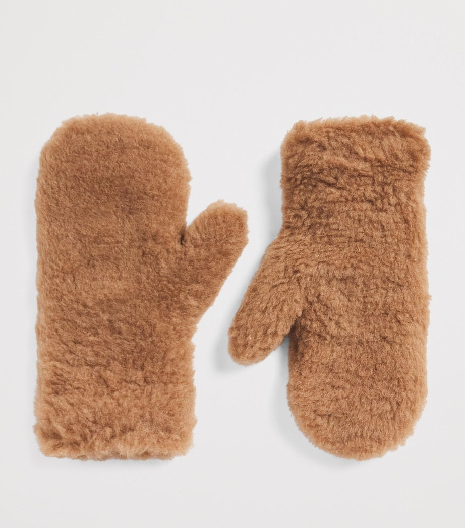 Max Mara camel-silk luxury gloves from Italy, UK version