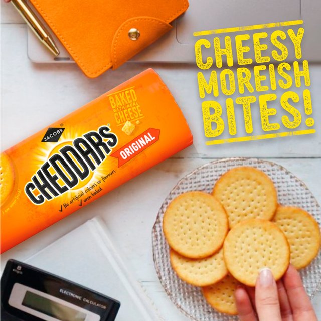 Jacob's Baked Cheddars Cheese Biscuits Twin Pack 2x150g 300g   2 x 150g