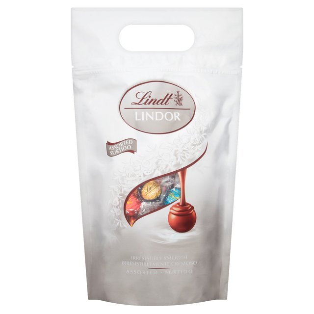 Lindt LINDOR Assorted Chocolate Truffles Silver Bag   1kg