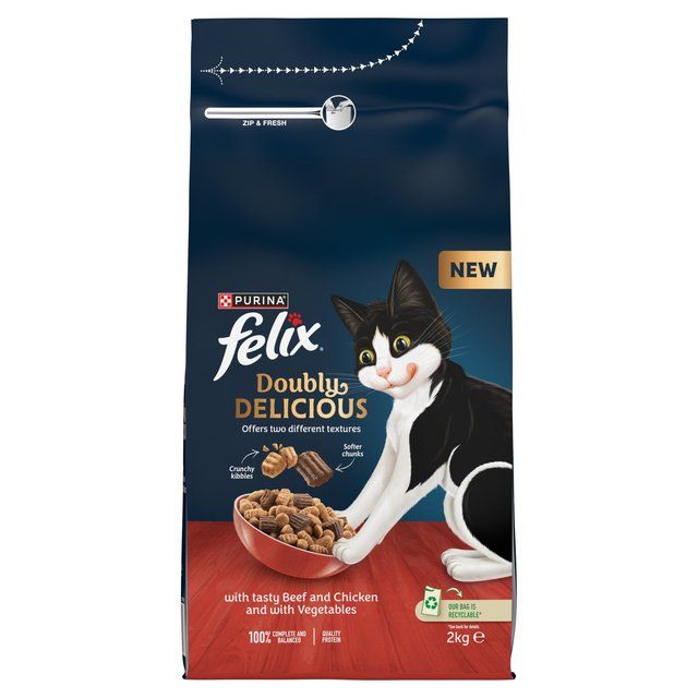 Felix Doubly Delicious Beef Chicken & Vegetables Dry Cat Food   2kg GOODS M&S   