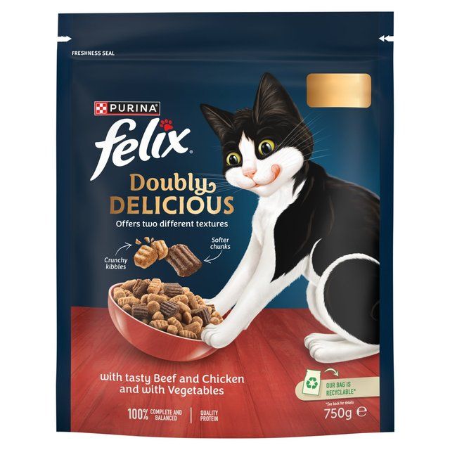 Felix Doubly Delicious Beef Chicken & Vegetables Dry Cat Food   750g GOODS M&S   