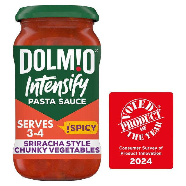 Dolmio Intensify Spicy Sriracha Style Chunky Vegetables   400g GOODS M&S   