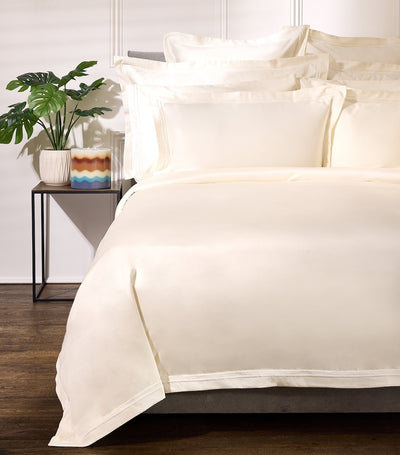 Harrods Harrods of London Richmond Emperor Flat Sheet 355cm x 295cm- Buy online at McGrocer