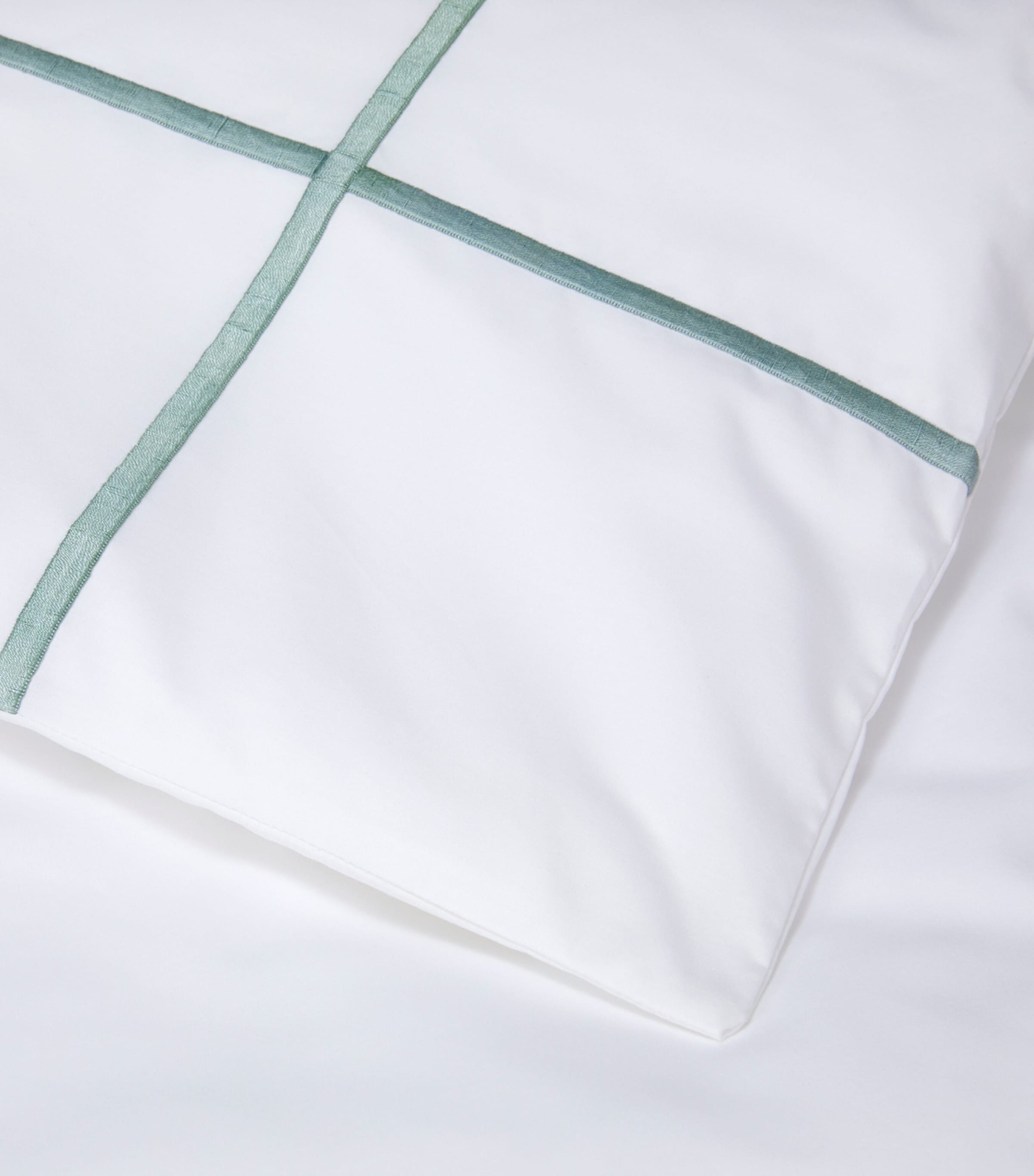 Yves Delorme Athena Super King duvet cover 260cm x 220cm (British brand)