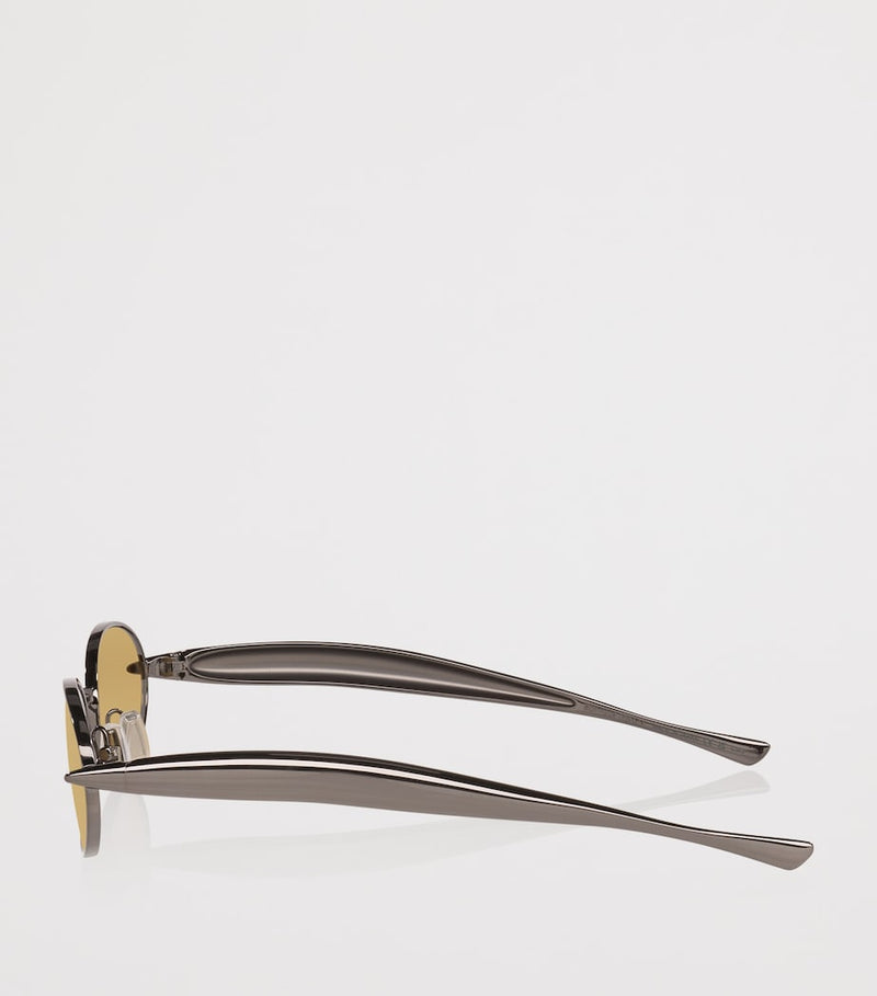 Bottega Veneta Oval Sardine sunglasses metal temples, imported from the UK