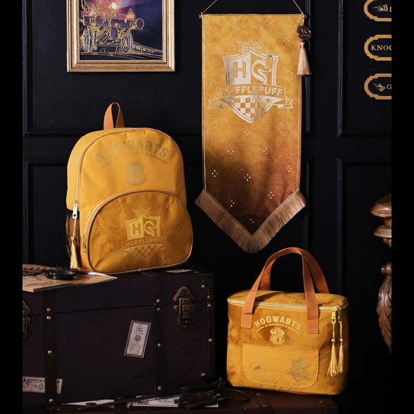 Warner Bros Harry Potter Hufflepuff lunch bag, imported from the UK