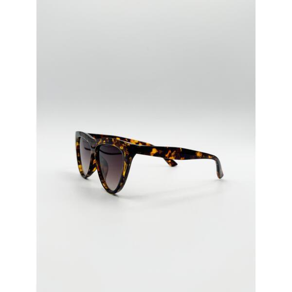 SVNX flat top round sunglasses in tortoise brown, UK version