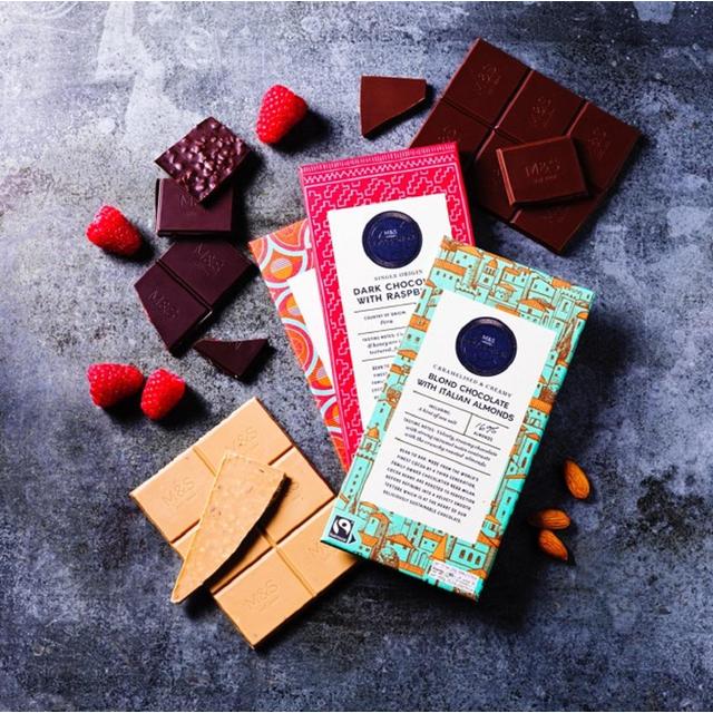 M&S Collection 60% Peruvian Dark Chocolate with Raspberry   100g GOODS M&S   