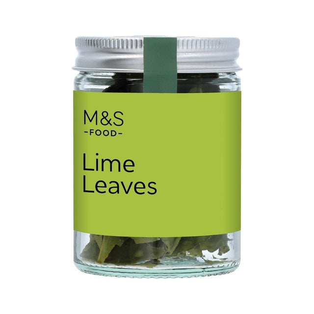 M&S dried kaffir lime leaves 1.5g - British product