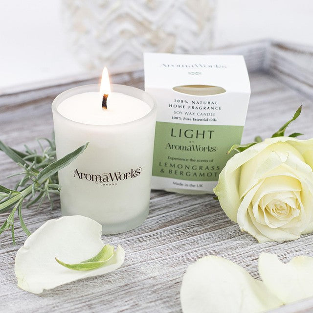 Wax Lyrical AromaWorks Lemongrass & Bergamot soy wax candle 30cl (220g) - British product