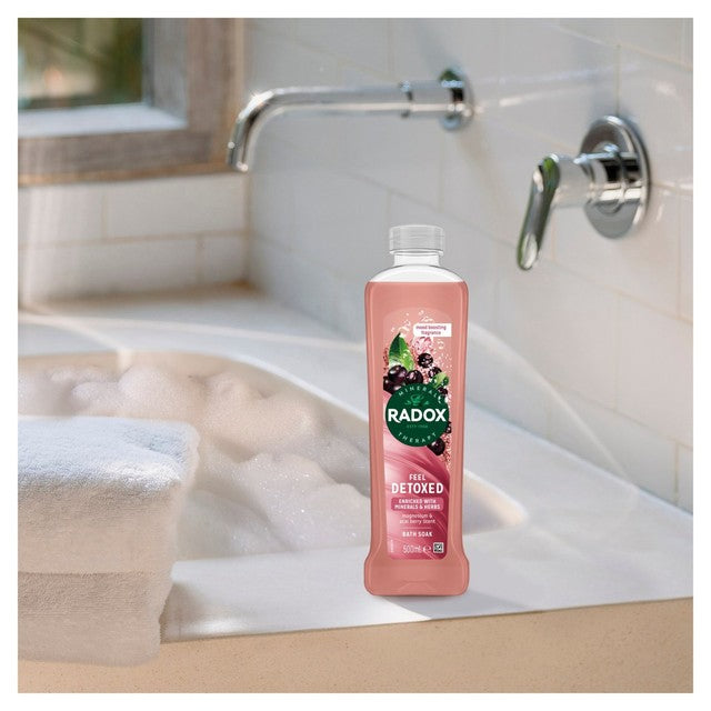 Radox Feel Detoxed bath soak 500ml, imported from the UK