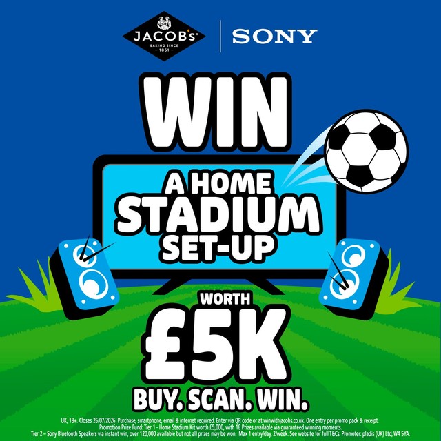 Jacob's Crinklys Salt & Vinegar baked snacks share bag, UK version