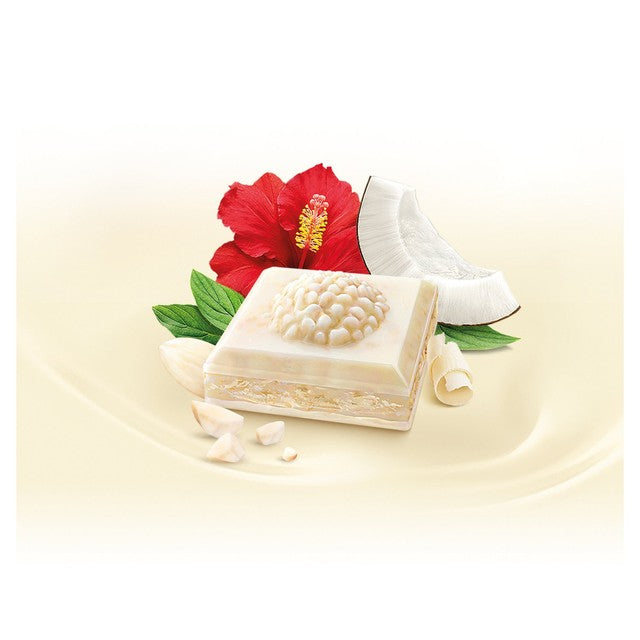 Ferrero Raffaello white chocolate and coconut bar with almond filling 90g - British product