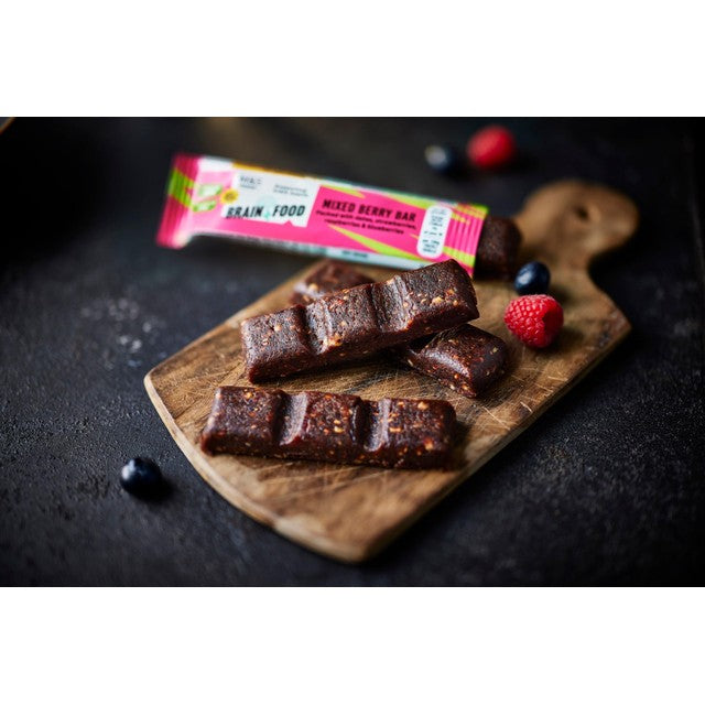 M&S mixed berry snack bar 35g, imported from the UK