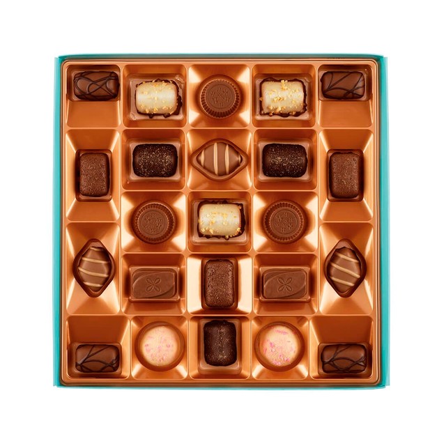 Thorntons Classic Collection assorted chocolate box 262g (British brand)
