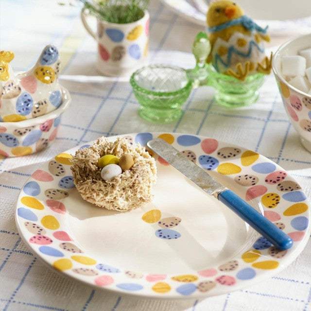 Emma Bridgewater Mini Eggs plate 8.5 inch cream earthenware (British brand)