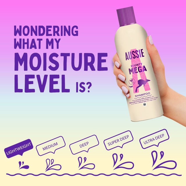 Aussie Mega White Strawberry shampoo 300ml - British product