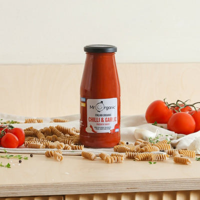 Mr Organic Chilli Garlic Passata Saus 400g