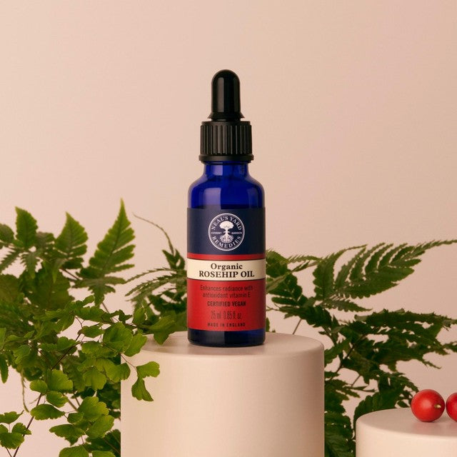 Neal's Yard Remedies Organic Rosehip Oil 25ml, imported from the UK