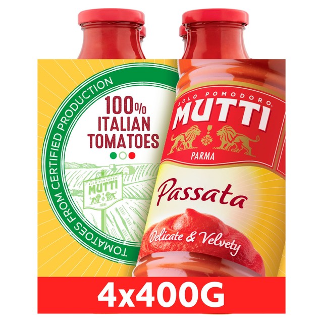 Mutti Classic Italian Tomato Passata 4 x 400g, imported from the UK