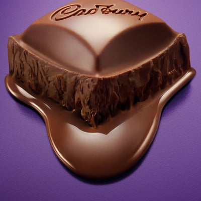 M&S Cadbury Dairy Milk Whole Nut Sjokoladebar 120g- Kjøp online hos McGrocer
